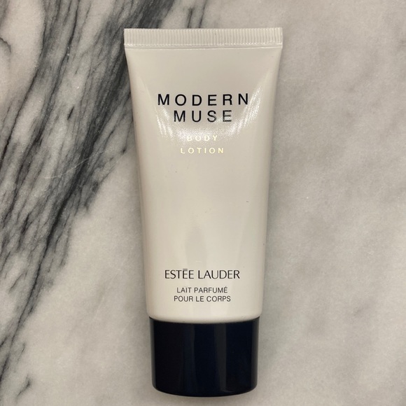 Estee Lauder Bath & Body Este Lauder Modern Muse Perfumed Body